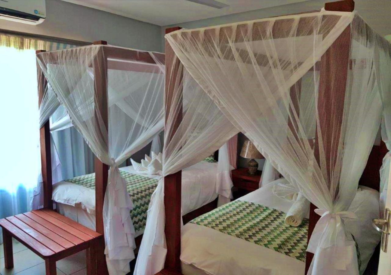 Tlou Safari Lodge Kasane Bagian luar foto