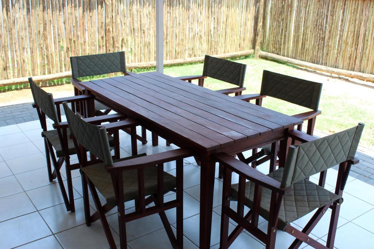 Tlou Safari Lodge Kasane Bagian luar foto
